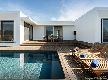 VILLAS & STUDIO APARTMENTS